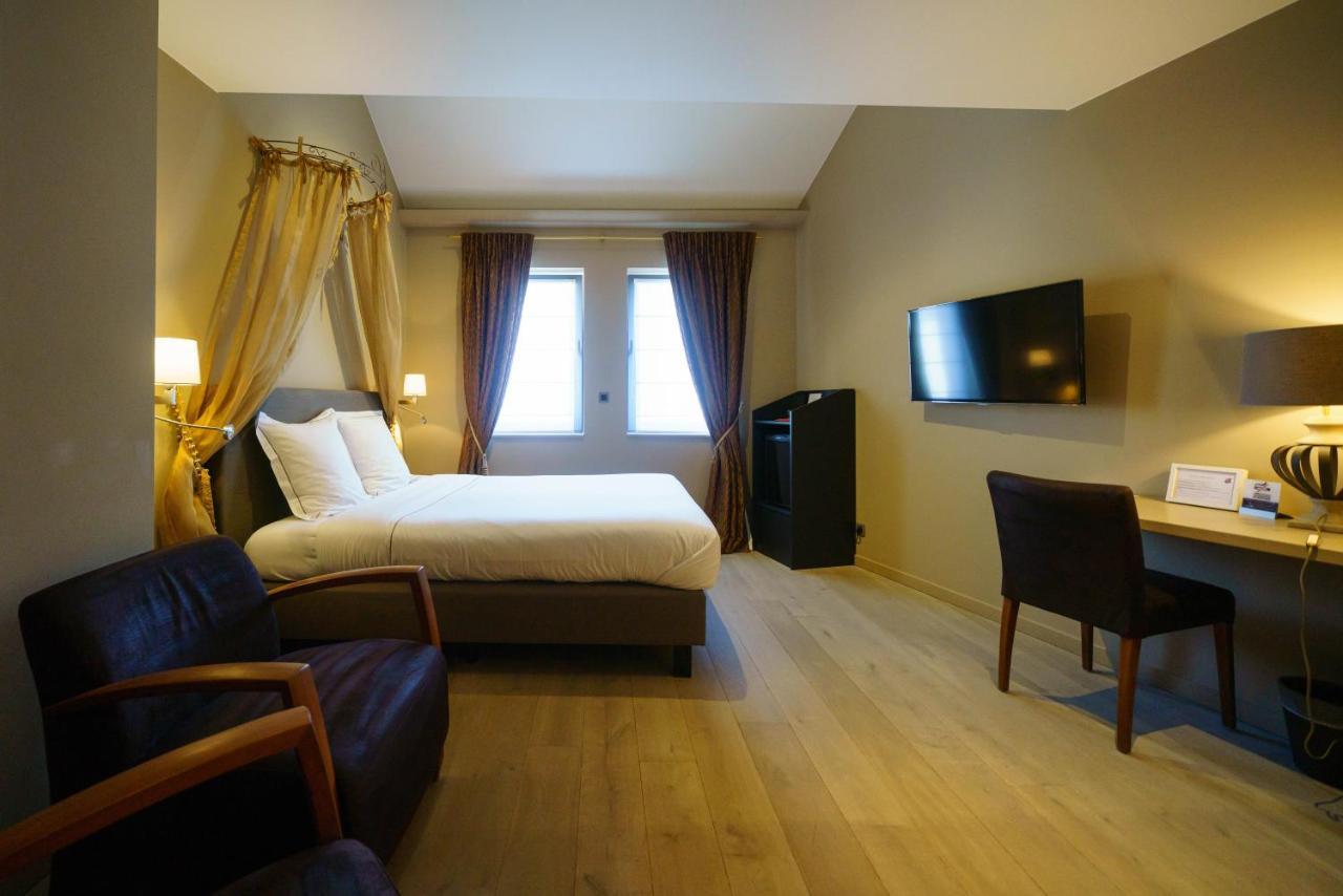 Hotel Saint-Amour Durbuy Bagian luar foto