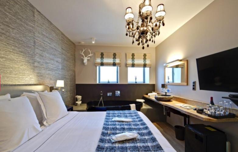 Hotel Saint-Amour Durbuy Bagian luar foto