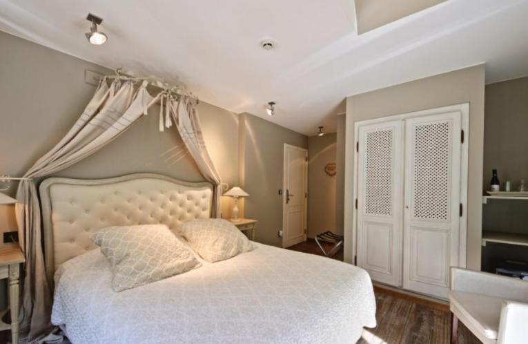 Hotel Saint-Amour Durbuy Bagian luar foto