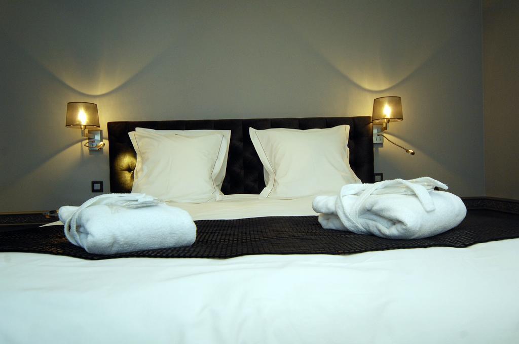 Hotel Saint-Amour Durbuy Bagian luar foto